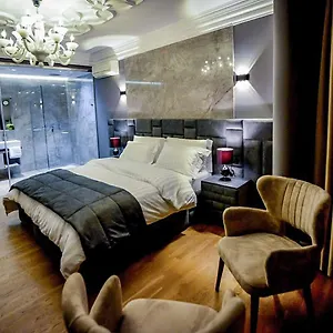 Vila Tirana
